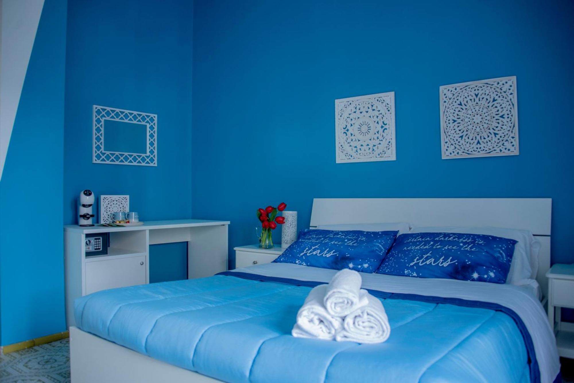 Reginella Guest House Салерно Екстер'єр фото